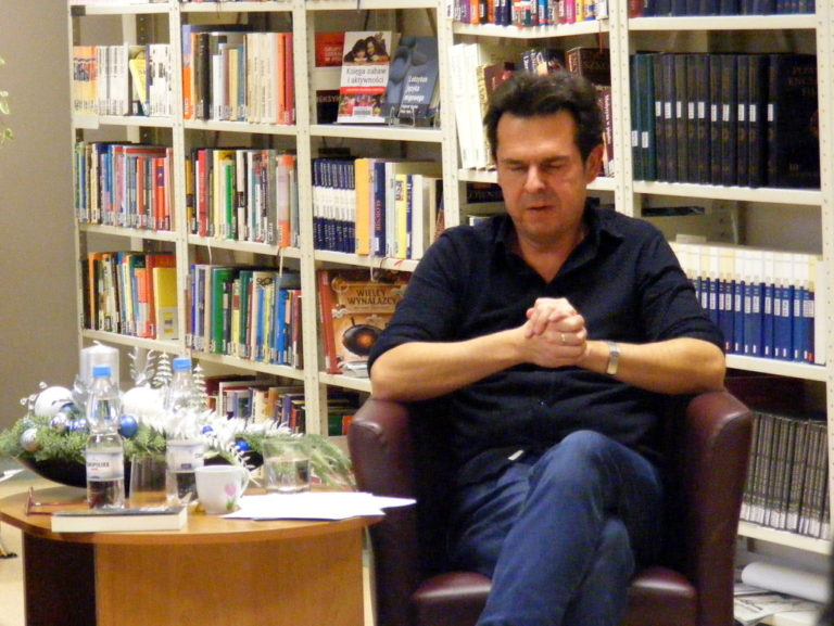 Spotkanie autorskie z Marcinem Kępą w bibliotece