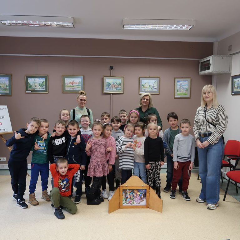 Grupa 6-latków z PP Nr 11 w Radomiu z wizytą w Bibliotece