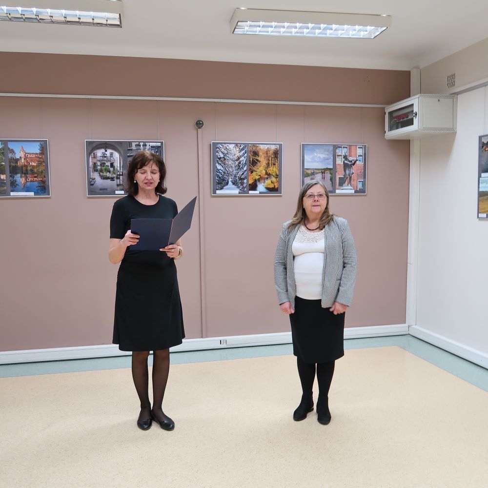 Wernisaż VI Dorocznej Wystawy Klubu Fotografii Krajoznawczej PTTK Oddział Łucznik w Radomiu