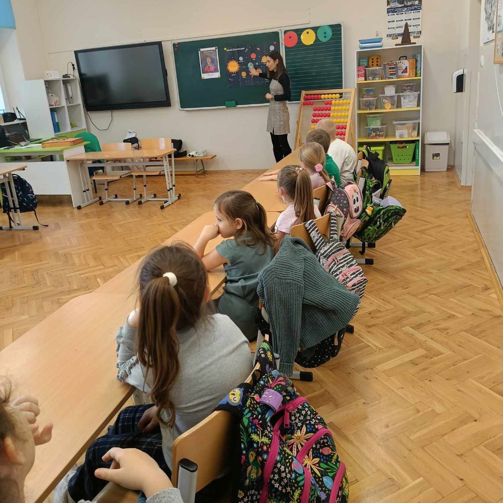 Kopernik-w-PSP-Zakrzewie-1 “Kopernik i wirujące gwiazdy” w PSP w Zakrzewie