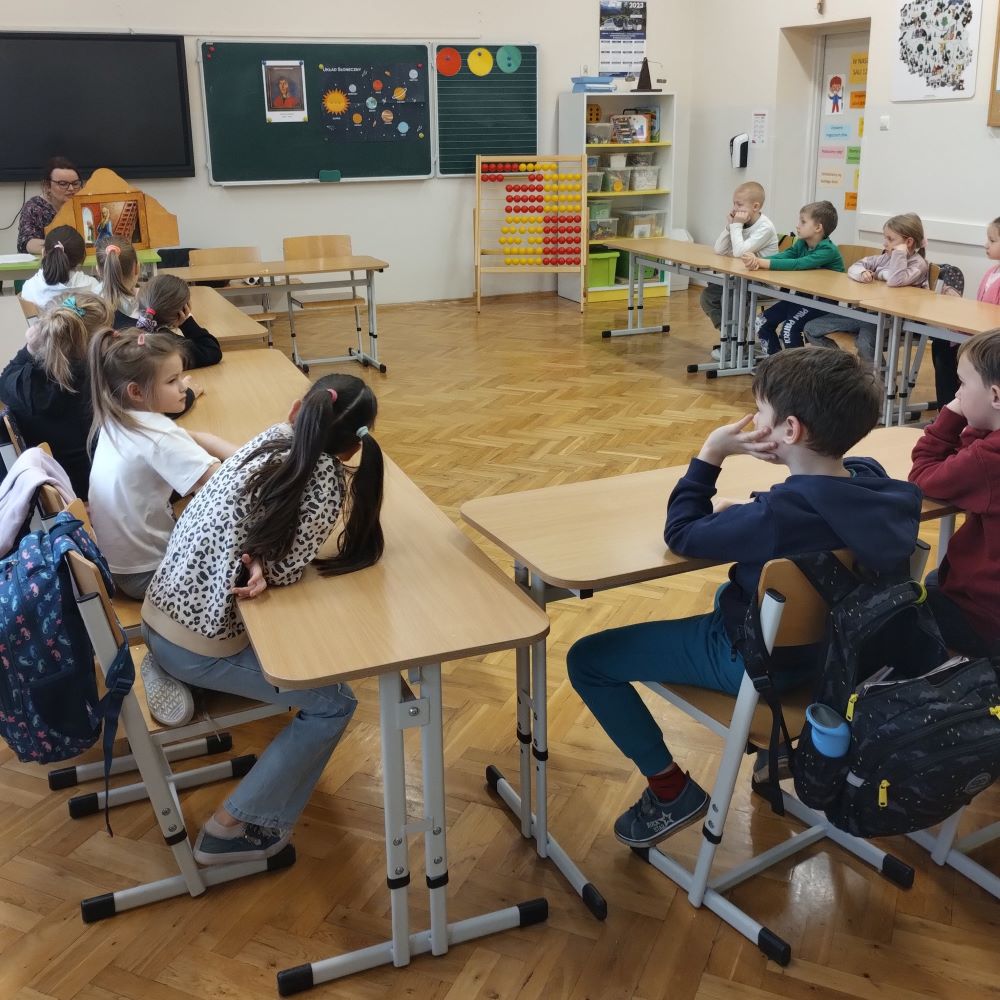 Kopernik-w-PSP-Zakrzewie-4 “Kopernik i wirujące gwiazdy” w PSP w Zakrzewie