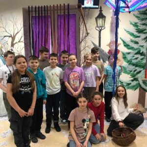 Tajemnice "starej szafy" i "statku pirackiego" odkryte przez dzieci z ZSP Nr 4, PSP Nr 32 i PP Nr 26 w Radomiu.