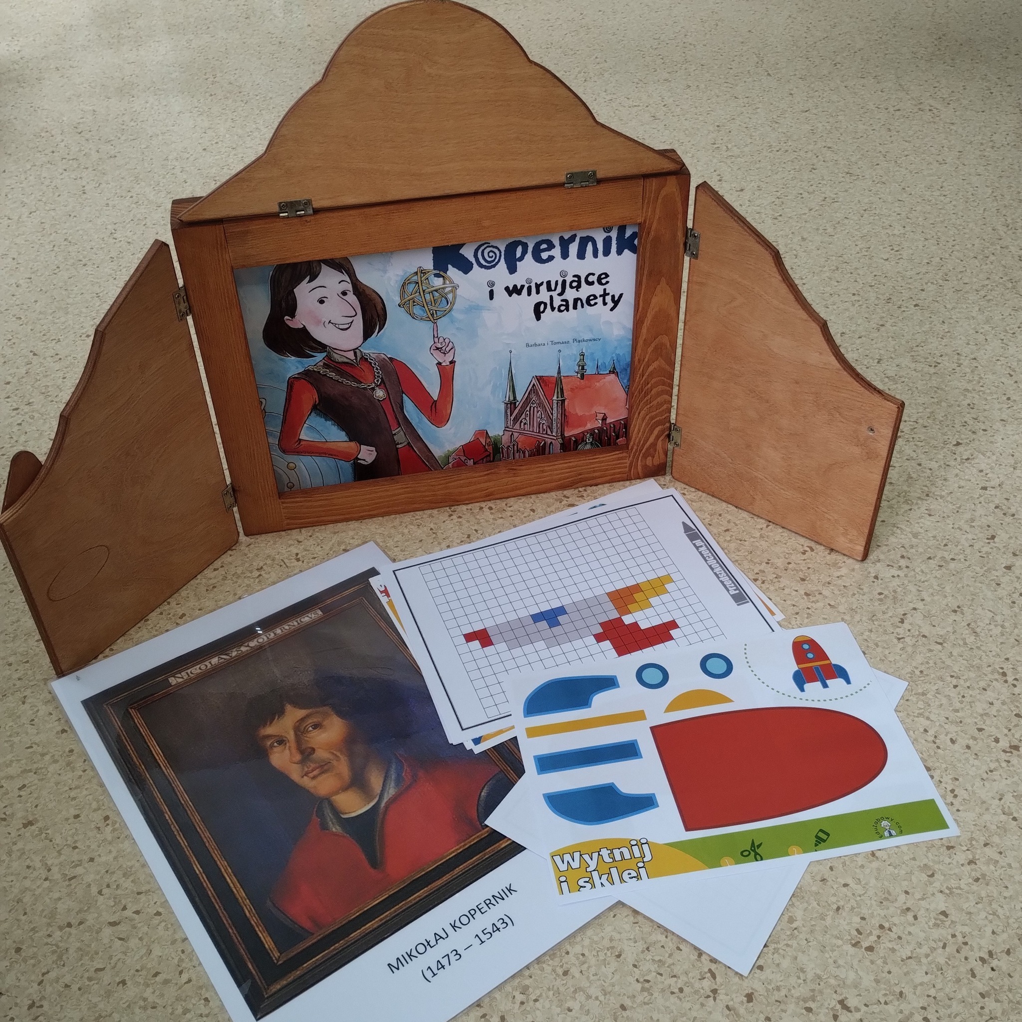 marzenia-maja-moc-4 Plansza teatrzyku kamishibai