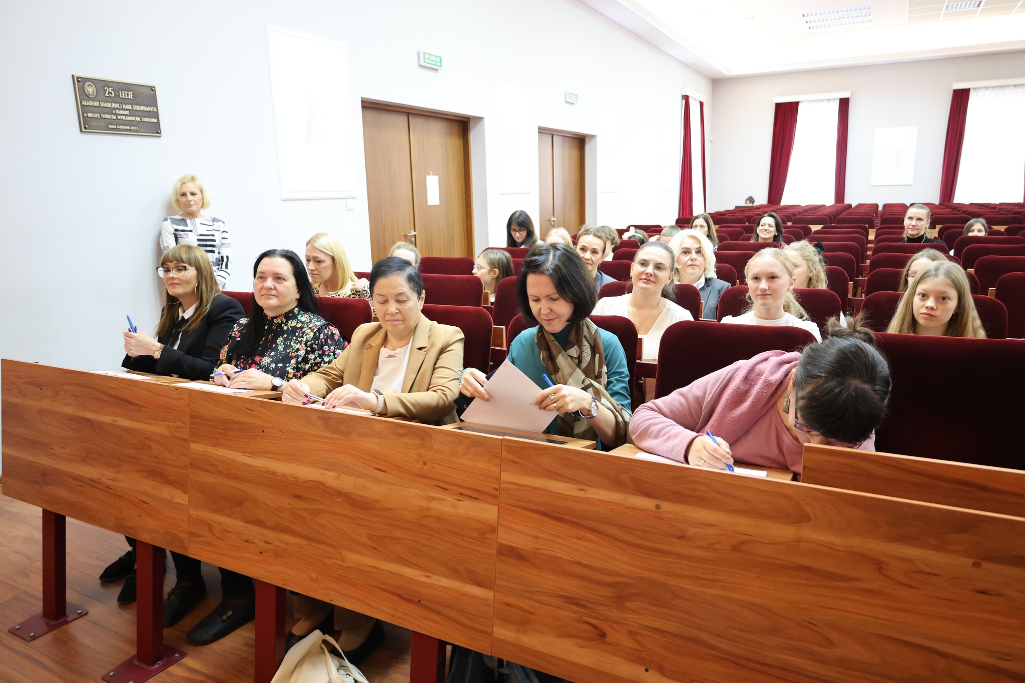 herbert-konkurs-2 Jury konkursu recytatorskiego podczas obrad