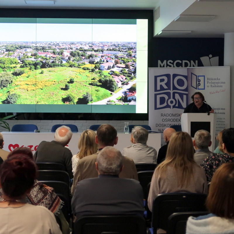 Spotkanie z kustosz działu archeologii w Muzeum im. Jacka Malczewskiego Dorotą Pogodzińską.