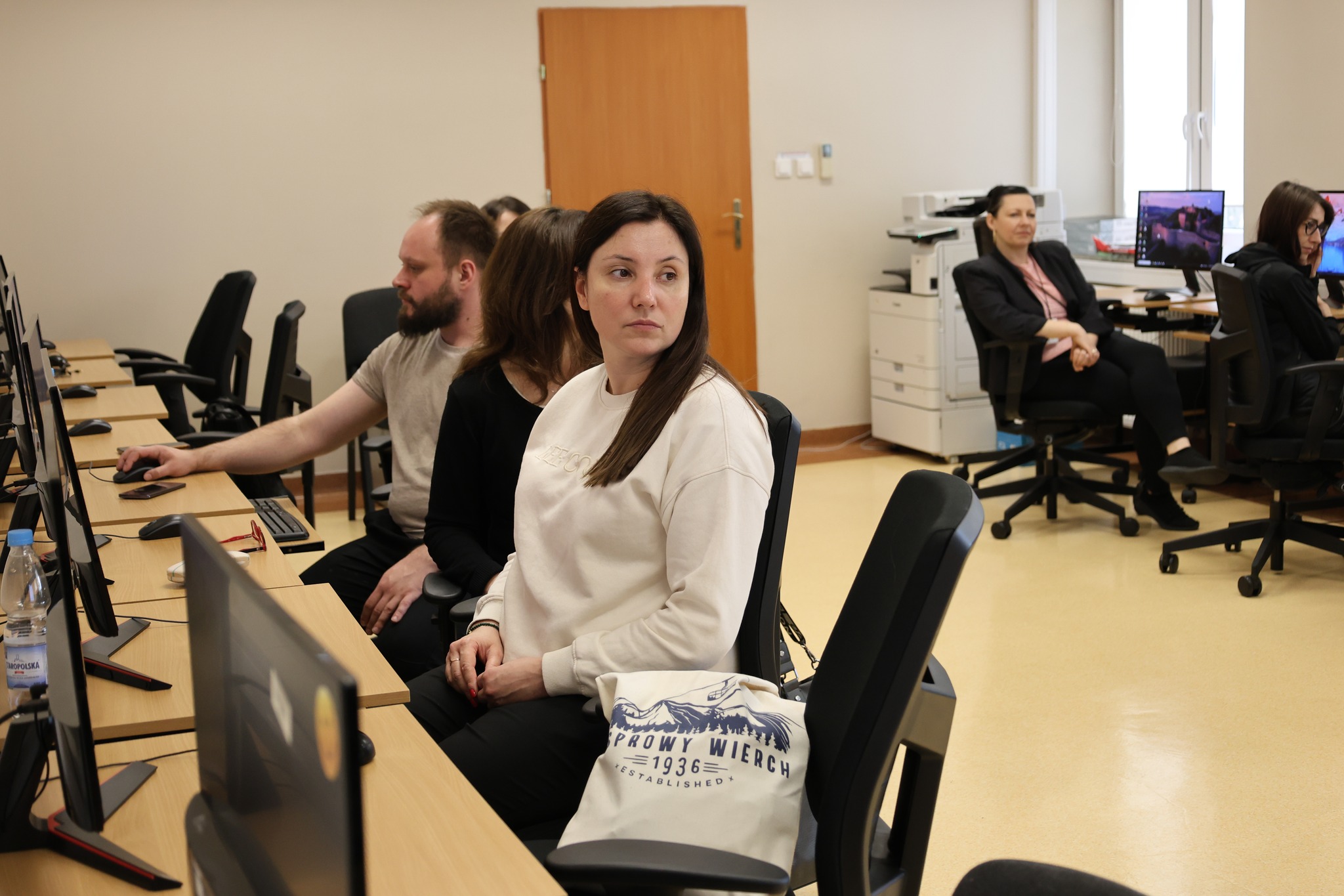 Szkolenie członków Sieci Współpracy i Samokształcenia Nauczycieli Bibliotekarzy z Canvy