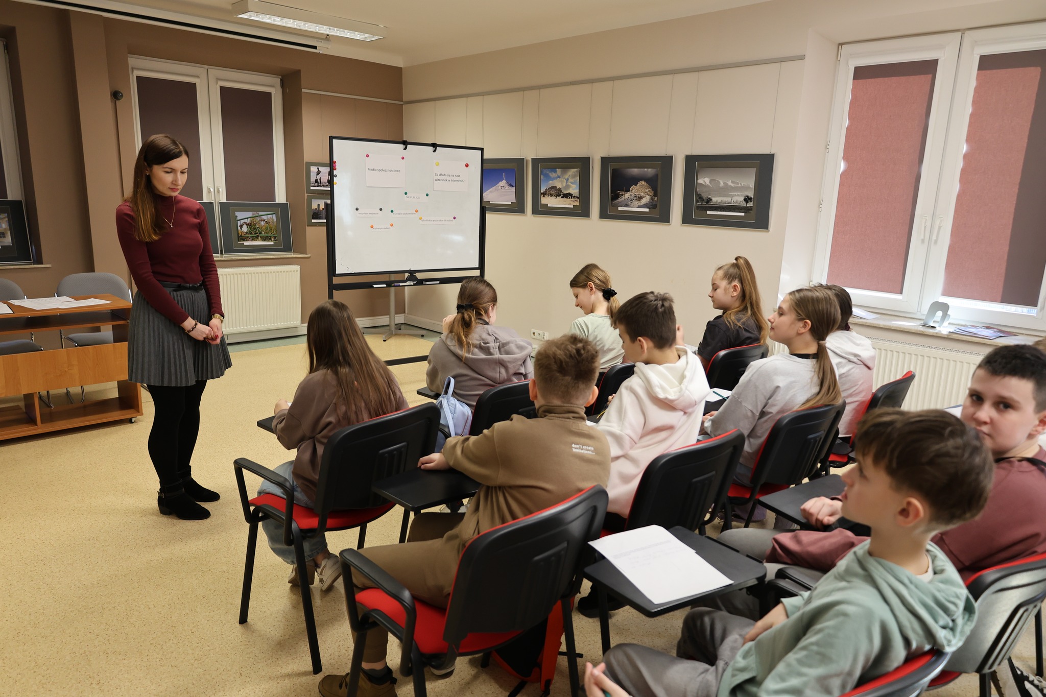 Uczniowie z PSP21 w Radomiu uczestniczyli w zajęciach "Cyfrowy portret"