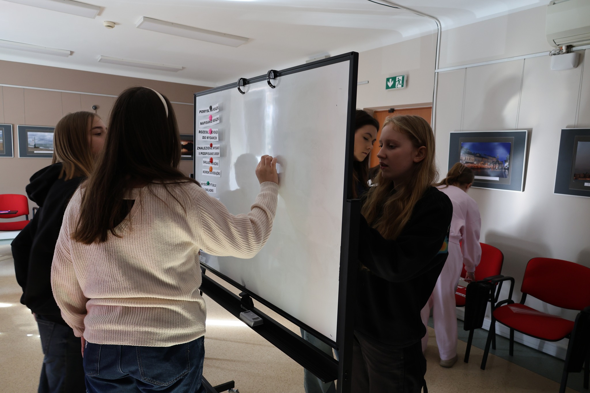 Uczniowie z PSP21 w Radomiu uczestniczyli w zajęciach "Cyfrowy portret"