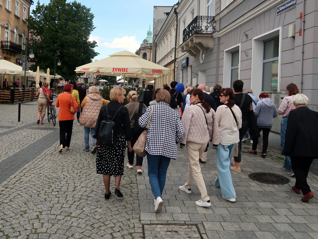 IMG_3513-001 Żeromskiego Avenue w radomskim City