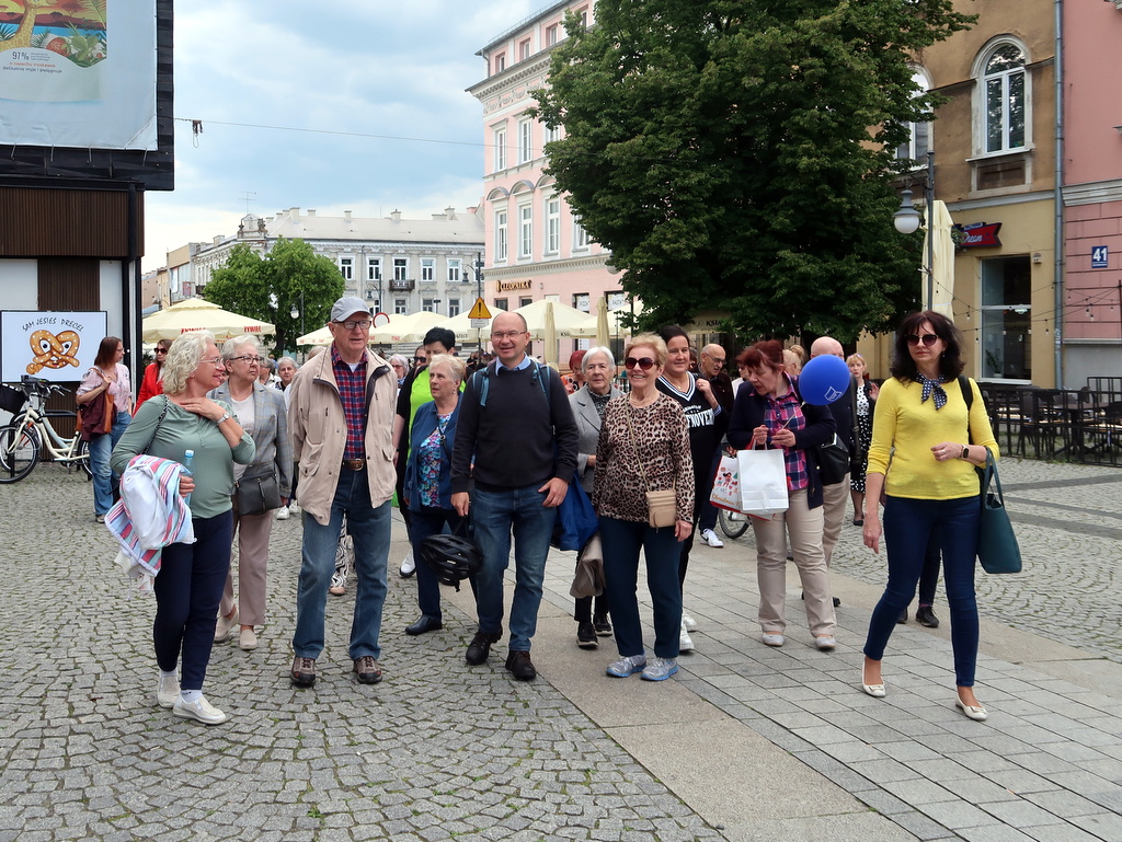 IMG_3515-001 Żeromskiego Avenue w radomskim City