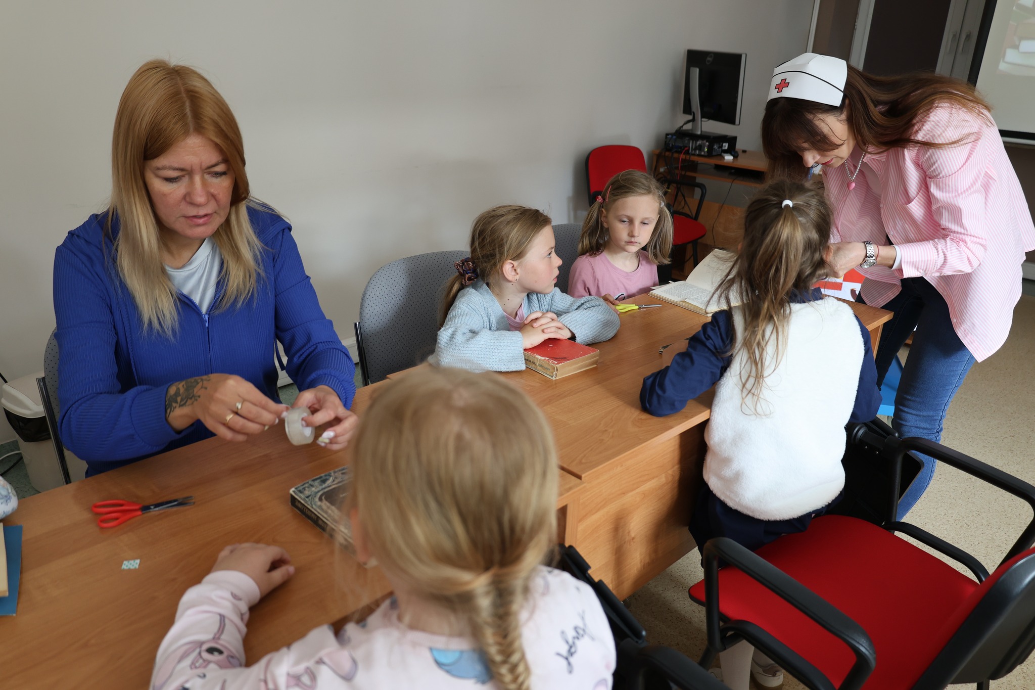 Biblioteczny SOR dla książek - zajęcia w ramach obchodów Tygodnia Bibliotek 2025