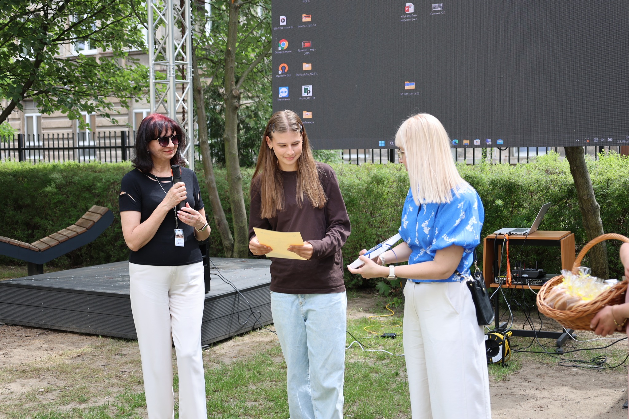 Zakończenie projektu edukacyjnego "To nas porusza"