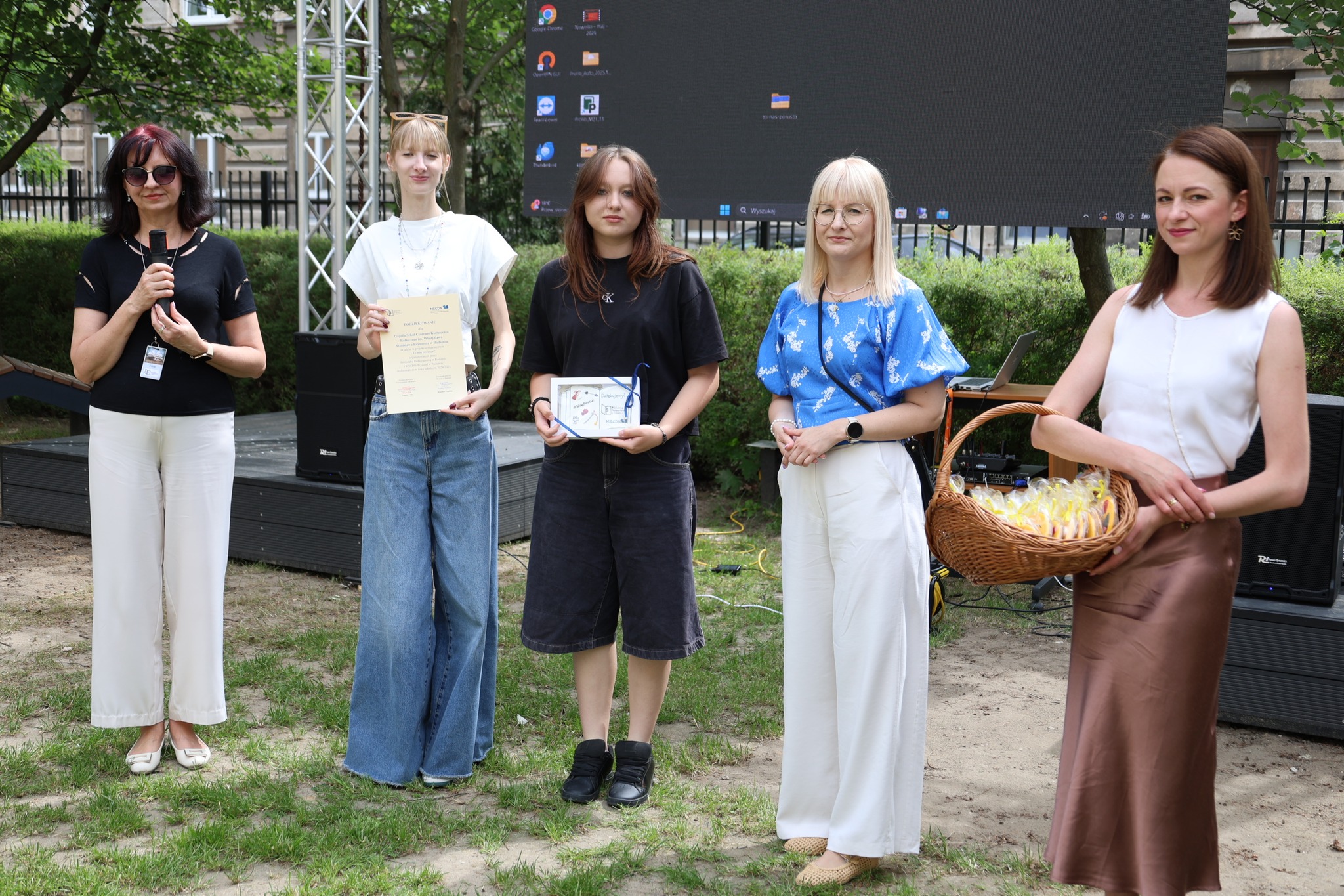 Zakończenie projektu edukacyjnego "To nas porusza"