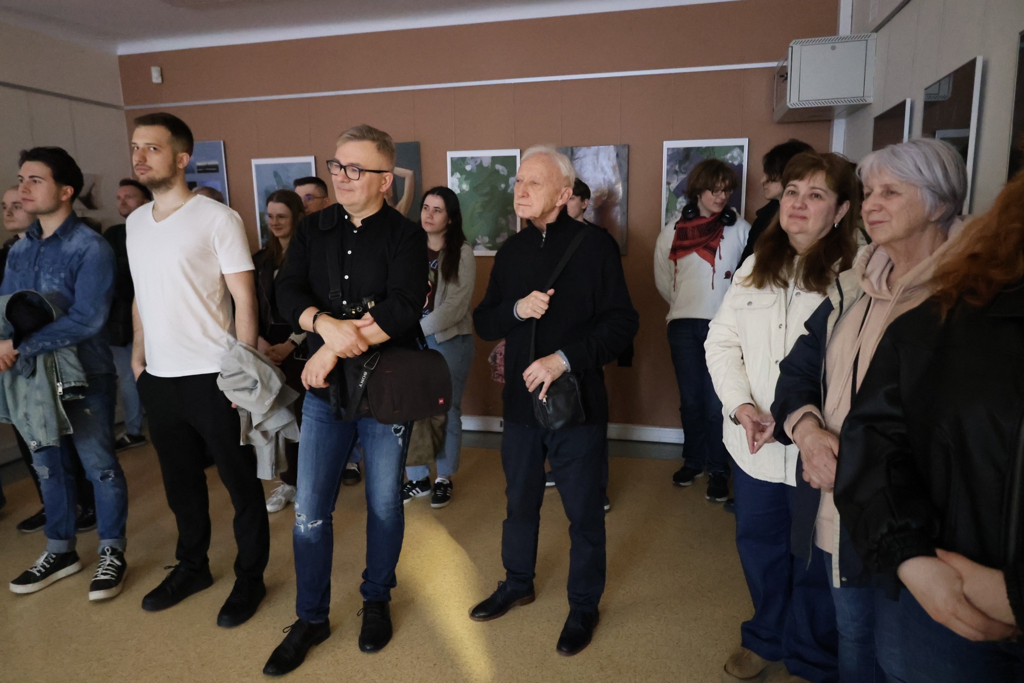 wernisaż wystawy "WA(bi)SABI - niedoskonałość jako manifest młodej sztuki"